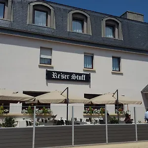 Re'ser Stuff Hotel Roeser